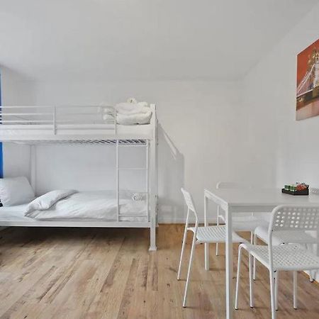 Aplacetostay Central London Apartment, Zone 1 Car Exterior foto